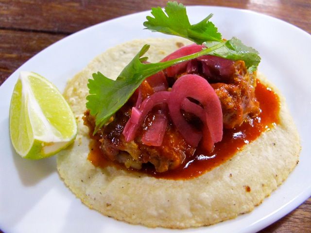 1-cosecha-braisedporktaco.jpg