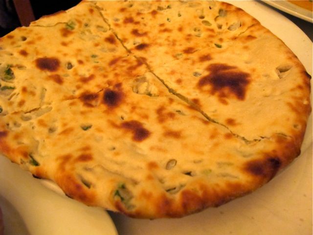4-ajanta-onionkulcha.jpg