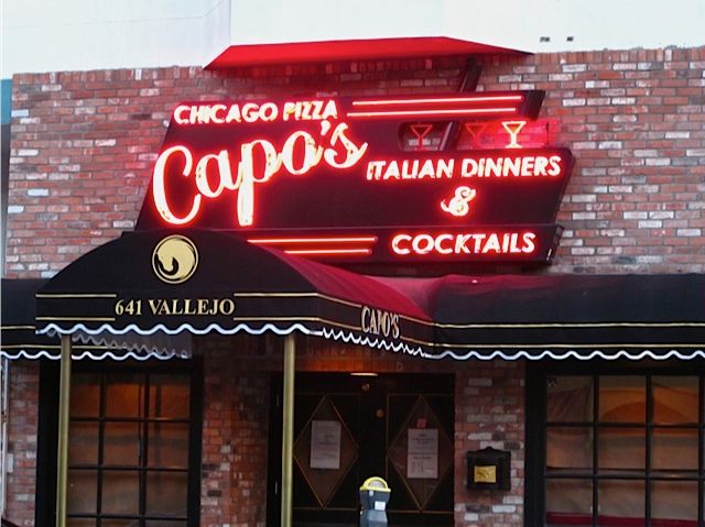 7-capos-exterior.jpg