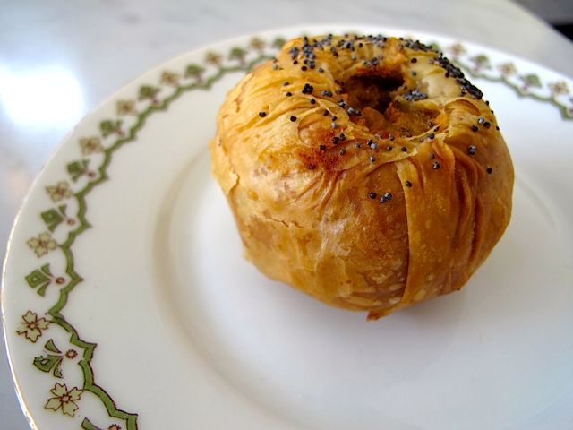 1-20thcentury-knish-plate.jpeg