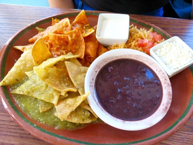 5-elbuencomer-chilaquiles.jpeg