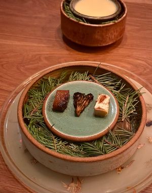 This week’s tablehopper: hoppy new year.