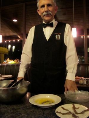 April 27, 2010 - This week's tablehopper: the (big) apple of my eye.