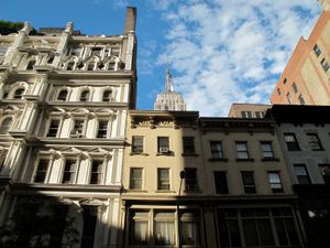 May 21, 2010 - This week's tablehopper: bonus round.