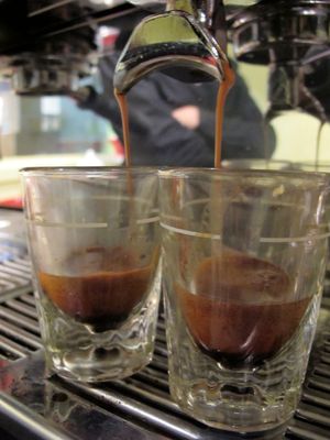 July 16, 2010 - This week's tablehopper: some like it hot.