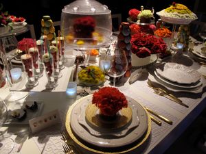 November 19, 2010 - This week's tablehopper: let it rain.