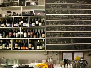 This week's tablehopper: sniffles o'clock.