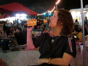 March 18, 2011 - This week's tablehopper: big as all hell and half of Texas.