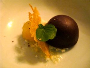This week's tablehopper: spring for it.