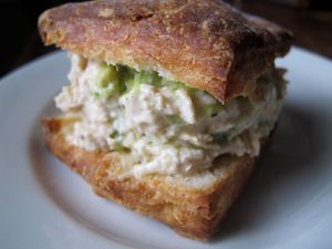 July 15, 2011 - This week's tablehopper: high-tailing it.