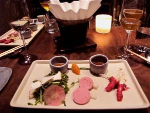 January 10, 2012 - This week's tablehopper: breaking the waves.