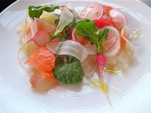 May 11, 2012 - This week's tablehopper: valley of the moon.