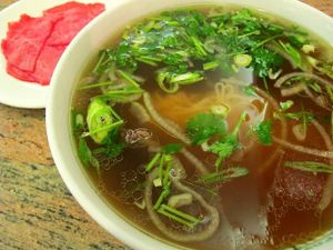 November  9, 2012 - This week's tablehopper: the rain in spain...