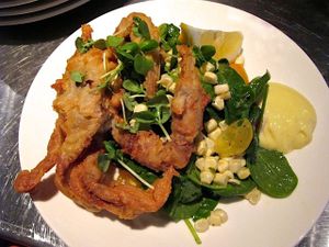 This week's tablehopper: feelin' foggy.