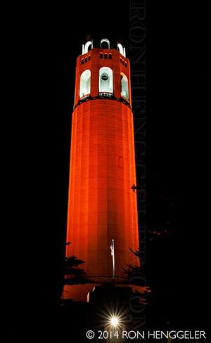 October 28, 2014 - This week's tablehopper: tonight's the night.