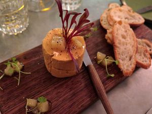 This week's tablehopper: LA woman.