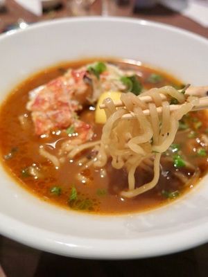 January 30, 2018 - This week's tablehopper: noods.