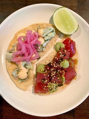 This week's tablehopper: fog fugitive.