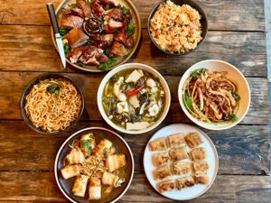 October 13, 2020 - This week's tablehopper: highway 1.