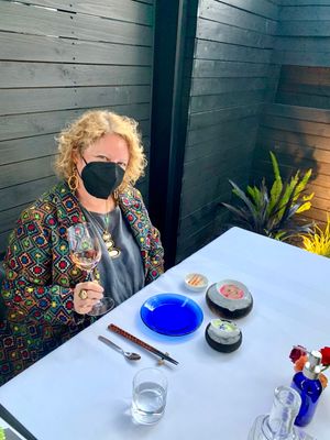 This week's tablehopper: viva la primavera!