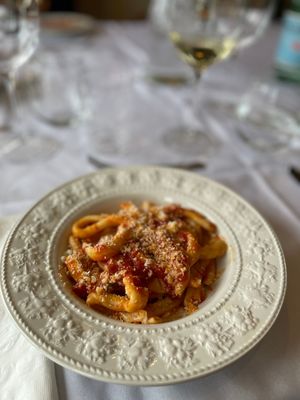 November  8, 2022 - This week's tablehopper: pasta weather.