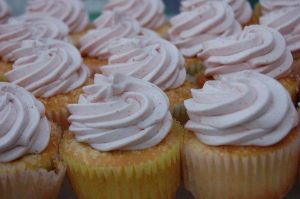 Closures: Pinkie's Bakery, The Advocate in Berkeley