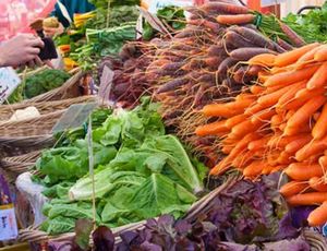 Kimpton Hotels and Restaurants Celebrate EarthCare This Week