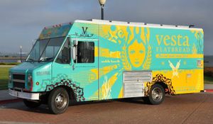 510 Haps: Vesta's Mobile Truck, Uncle Dougie's #2, and Local Café