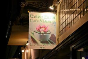 New Haps in Berkeley: Green Earth Cafe & Bakery and Kitchen on Fire Expands