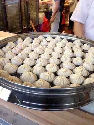 Tidbits: Sparrow Bar and Kitchen, Changeovers, and More