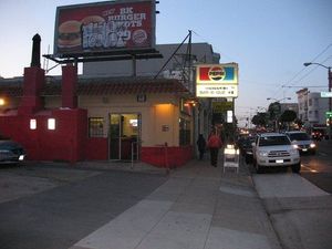 Up in Smoke: Da 'Pitt Closes, and Hutong Flips Back to Betelnut