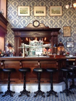 Tidbits: New Lunch Counter at Comstock, Brunch at Chile Pies, Frances Opening on Mondays, Le Marais Expanding, More