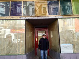 Mahmoud "Mo" Khossoussi of Maykadeh and Mo's Grill to Open Dip in North Beach