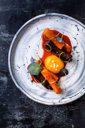 Junju Pops Up, Lunch at Motze, The Den Opens Weekends, Truffles at Trestle, More