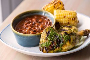 Piri Pica Opens This Week on Valencia, Bring on the Chicken