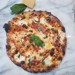 New Openings: DamnFine Pizza in the Outer Sunset, Jaranita