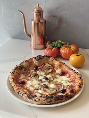 New Openings: 'Na Pizza, El Yucateco Bakery, and There's Now a Pantry at Bernal Cutlery