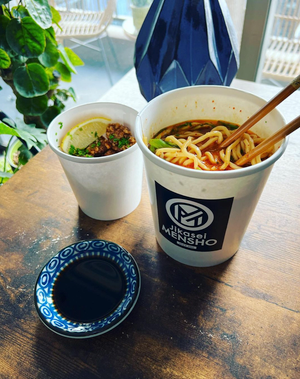 Quick Bites: Jikasei Mensho, Super Duper Burgers, Dottie's True Blue Cafe Closes