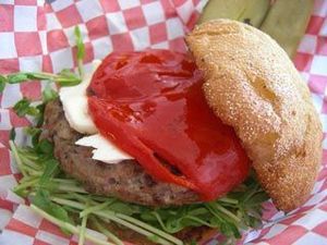 Custom Burger/Lounge