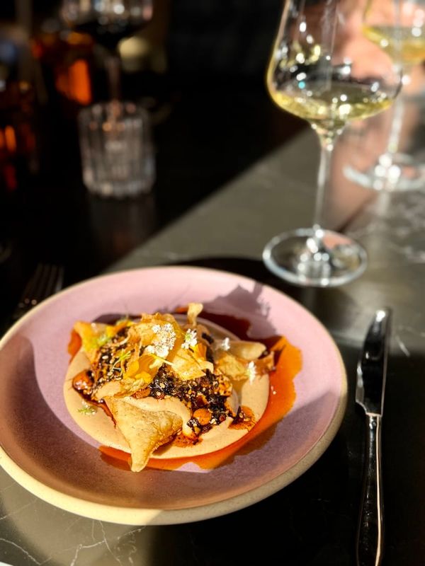 This week’s tablehopper: live it up.