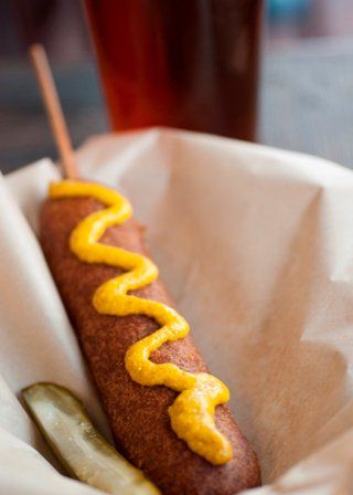 showdogs-corndog.jpg