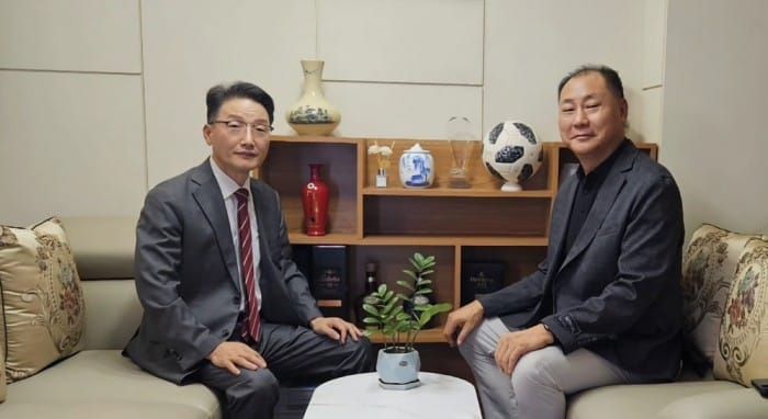 [CEO 스페셜] 베트남 경제의 문을 여는 ‘보이지 않는 손’, 이현석 하노이 한상 회장의 신뢰의 미학