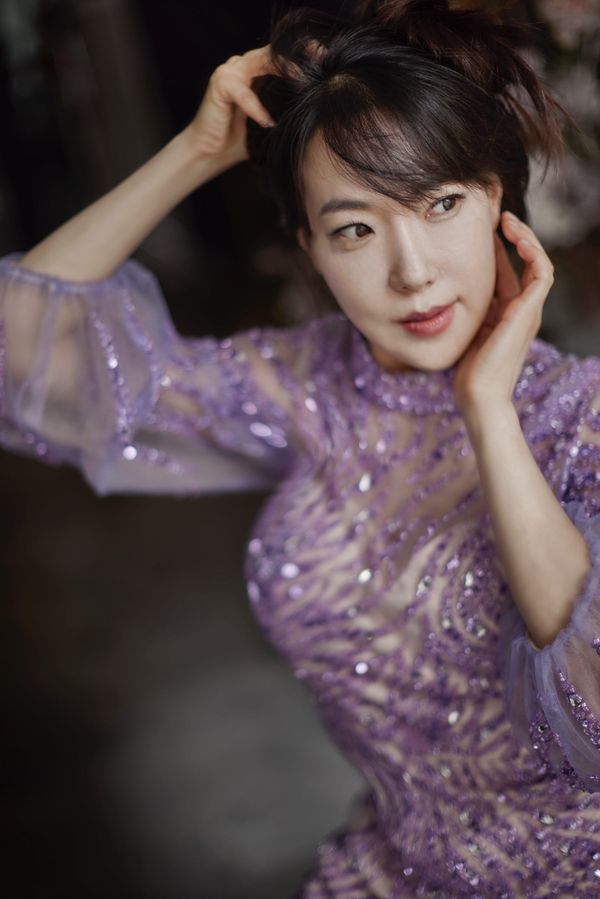 세계를 향한 팝페라가수 윤예원, 미스코스 화장품 광고모델 전격 발탁