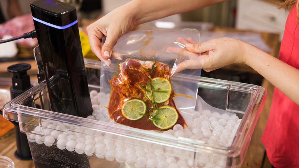 The 5 Best Sous Vide Containers- Our Top Picks!