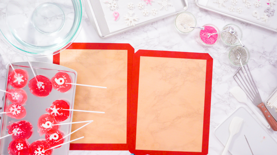 Level Up Your Baking Game With These 5 Best Baking Mats