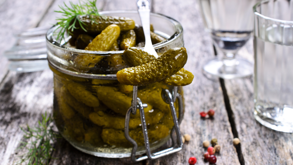 Tangy and Tasty: The 5 Best Pickle Forks for All Your Snack Needs