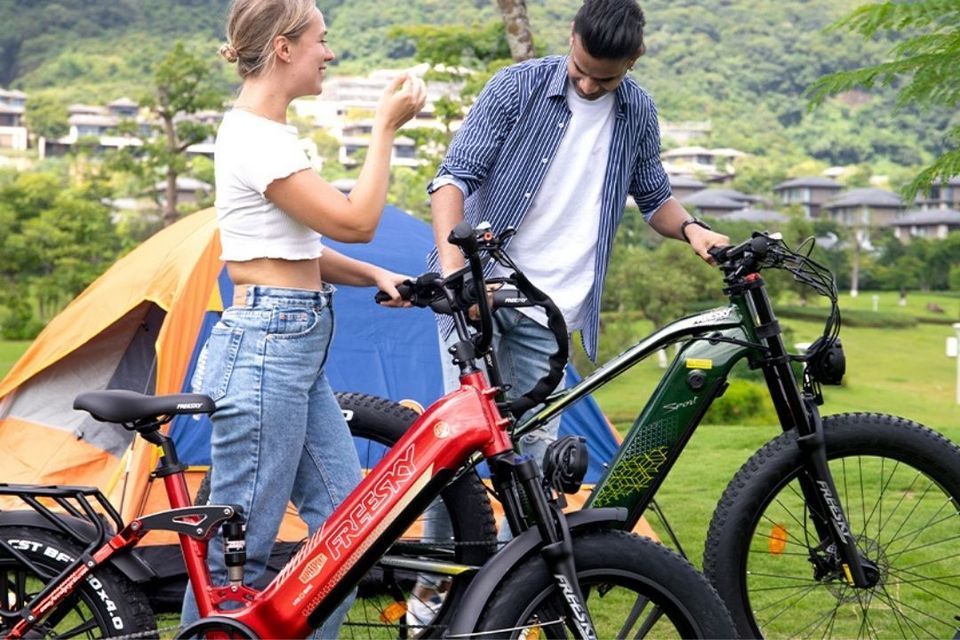 Revolutionize Your Beach Rides with the Ultimate FREESKY Step-Thru Electric Bike: The Quintessential Beach Cruiser for the Modern Rider!