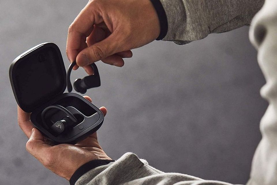 Experience Studio-Quality Sound on the Go: How the Beats Powerbeats Pro are Revolutionizing Your Workout Routine!