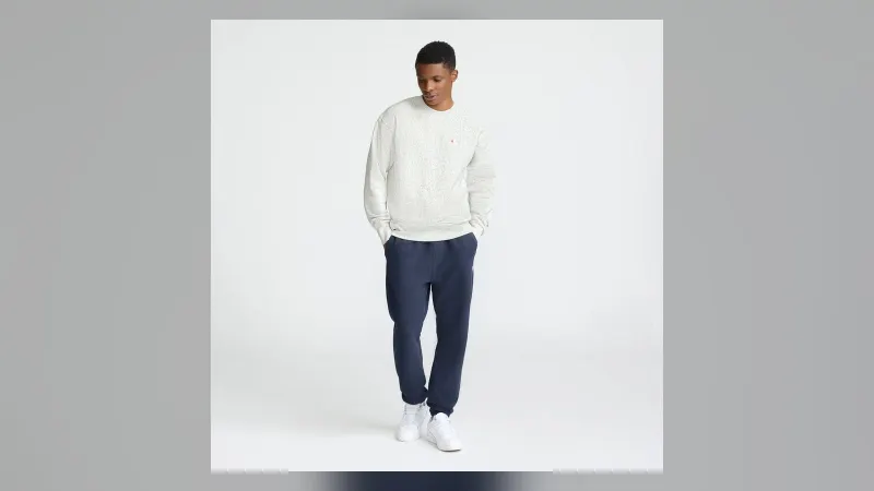 Champion Reverse Weave: Why the Heavyweight Sweatshirt Is Still Worth Buying
