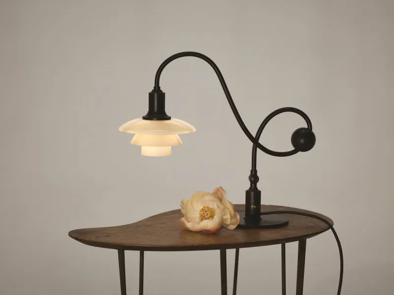 Louis Poulsen PH 1/1 Piano: Henningsen's Lamp for Pianists Returns